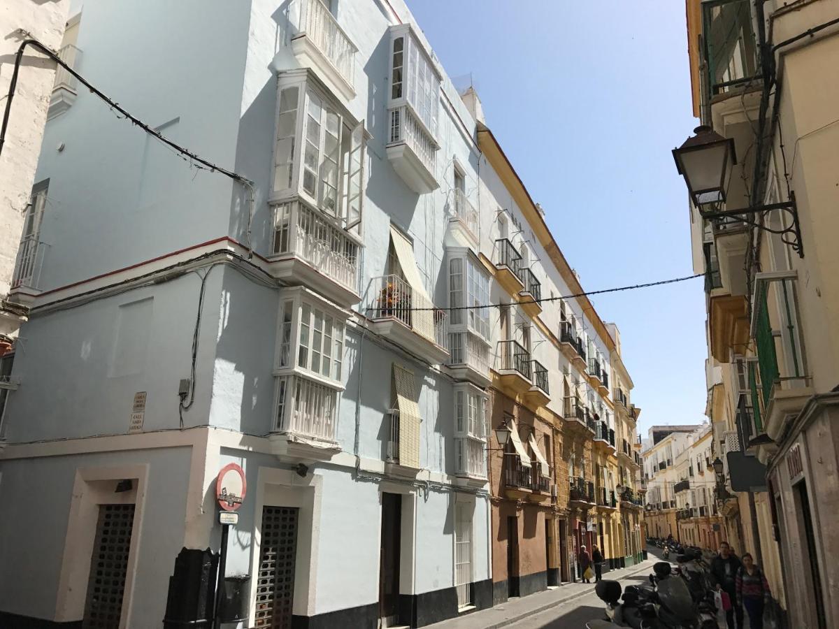 Apartamentos La Selva Cádiz Exterior foto