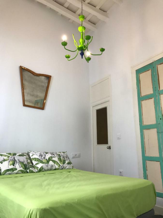 Apartamentos La Selva Cádiz Exterior foto